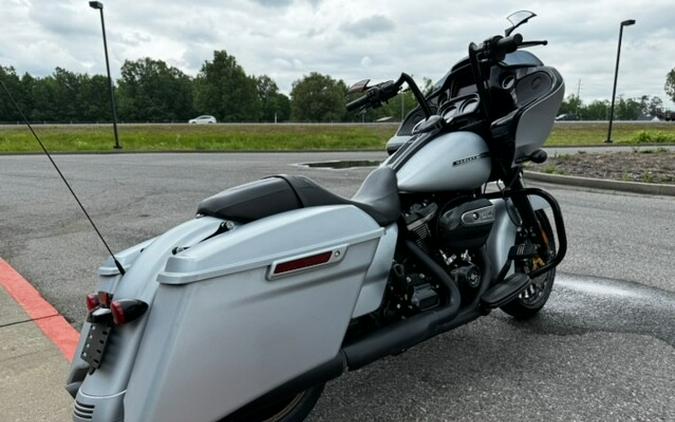 2020 Harley-Davidson Road Glide Special Barracuda Silver Denim