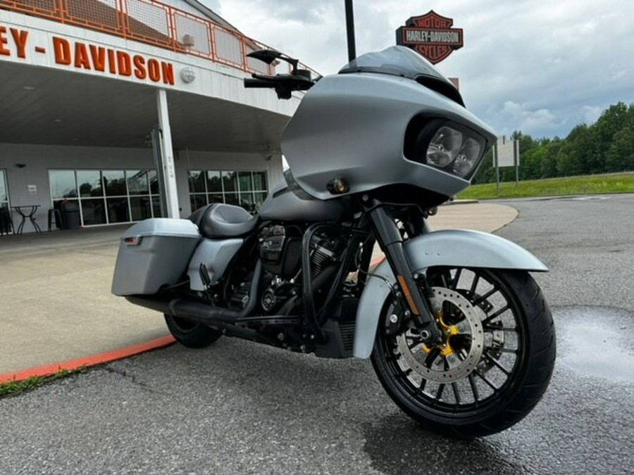 2020 Harley-Davidson Road Glide Special Barracuda Silver Denim