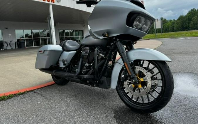 2020 Harley-Davidson Road Glide Special Barracuda Silver Denim