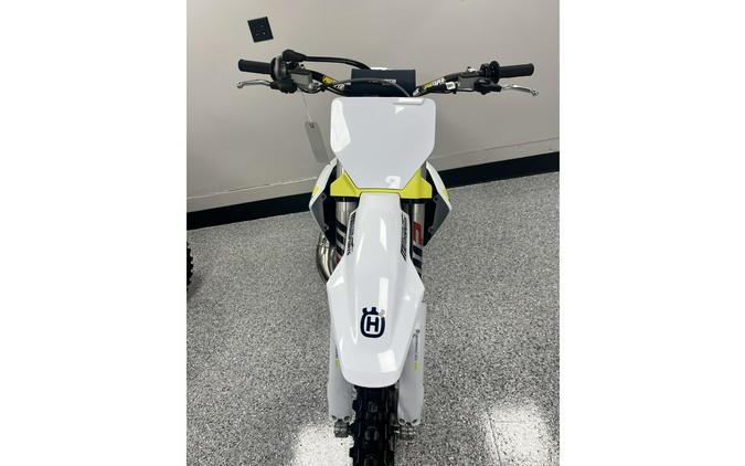 2025 Husqvarna Motorcycles TC 150