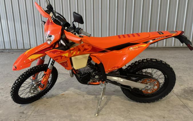 2025 KTM 500 EXC-F Six Days