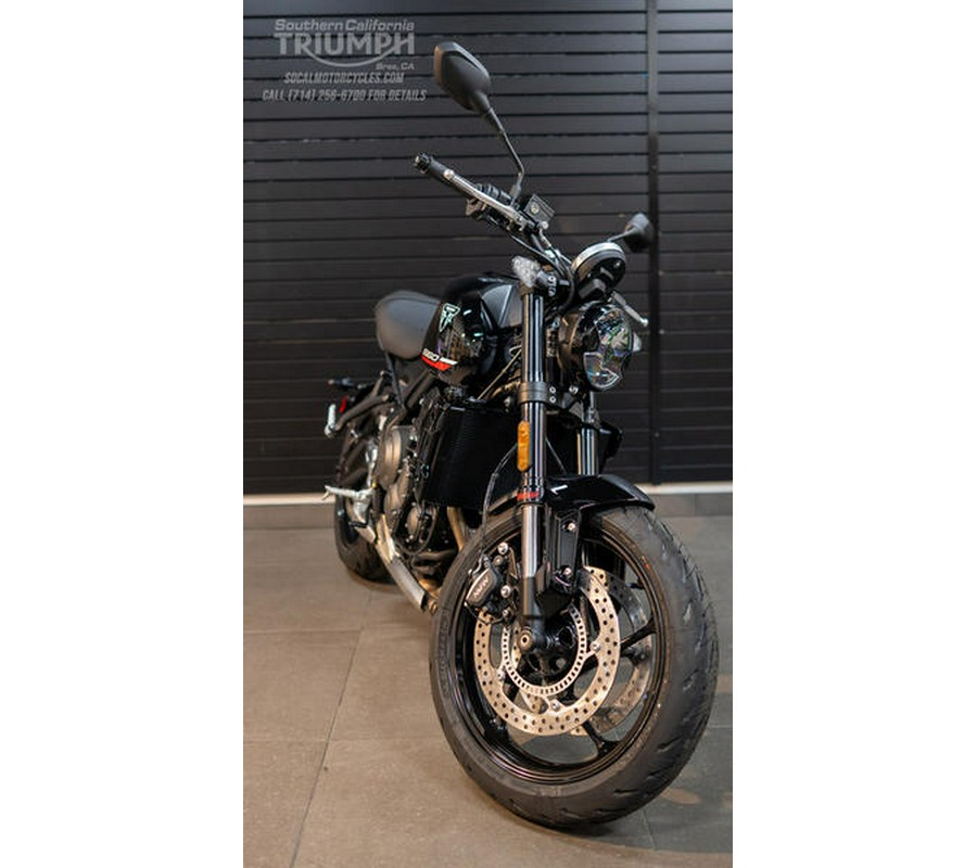 2025 Triumph Trident 660 Jet Black