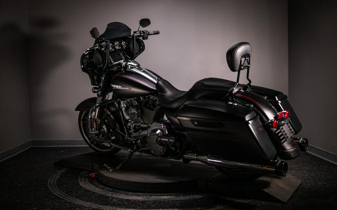 2014 Street Glide® Special (FLHXS)