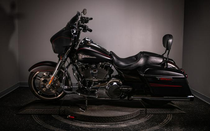 2014 Street Glide® Special (FLHXS)
