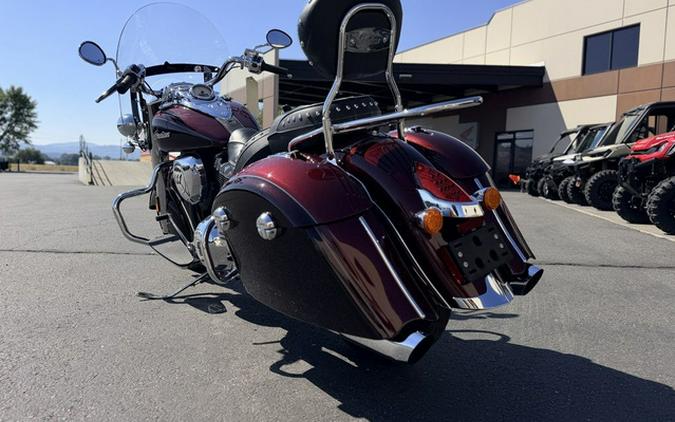 2022 Indian Springfield Maroon Metallic/Crimson Metallic