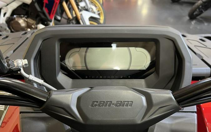 2027 Can-Am Outlander MAX XT 1000R 7.6 in.