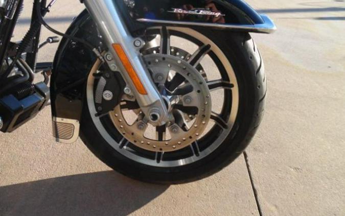 2015 Harley-Davidson® FLHR103