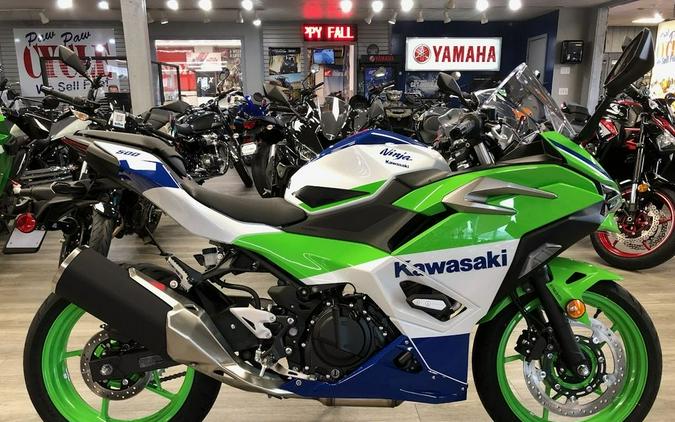 2024 Kawasaki Ninja® 500 SE 40th Anniversary Edition ABS