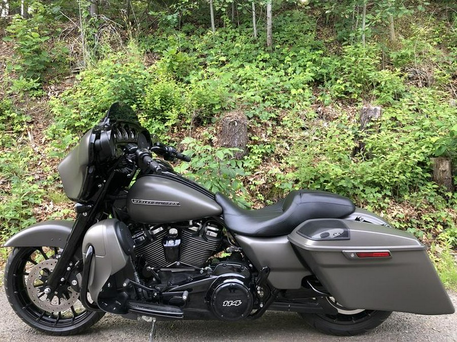 2019 Harley-Davidson® FLHXS - Street Glide® Special