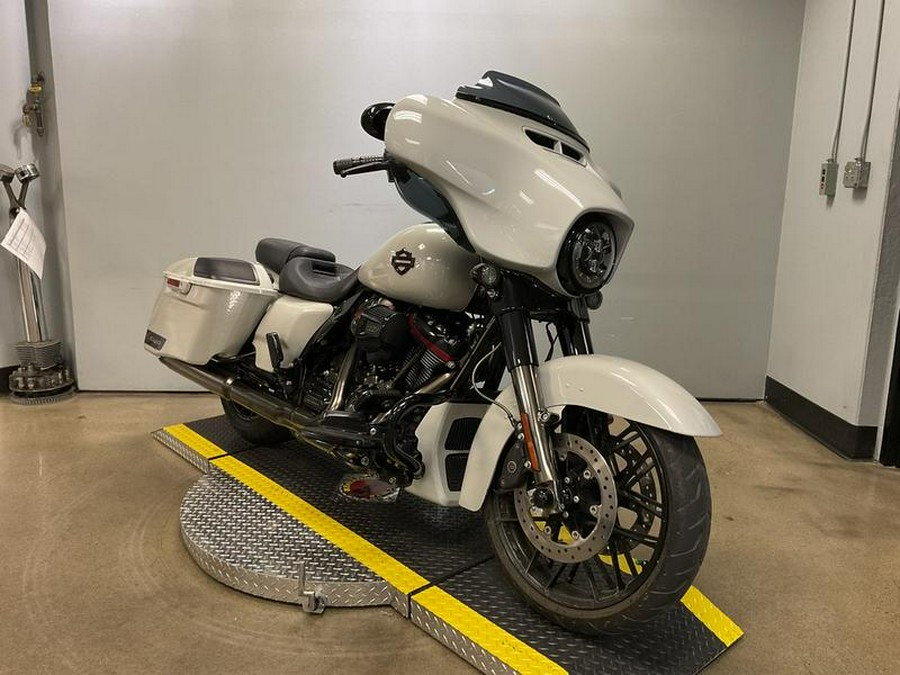 2020 Harley-Davidson® FLHXSE - CVO™ Street Glide®