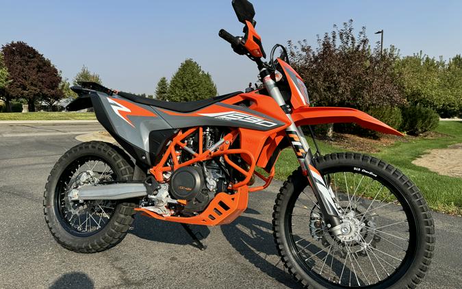 2022 KTM 690 ENDURO R