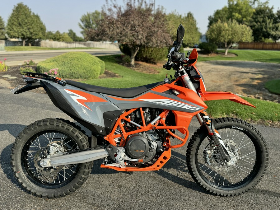 2022 KTM 690 ENDURO R