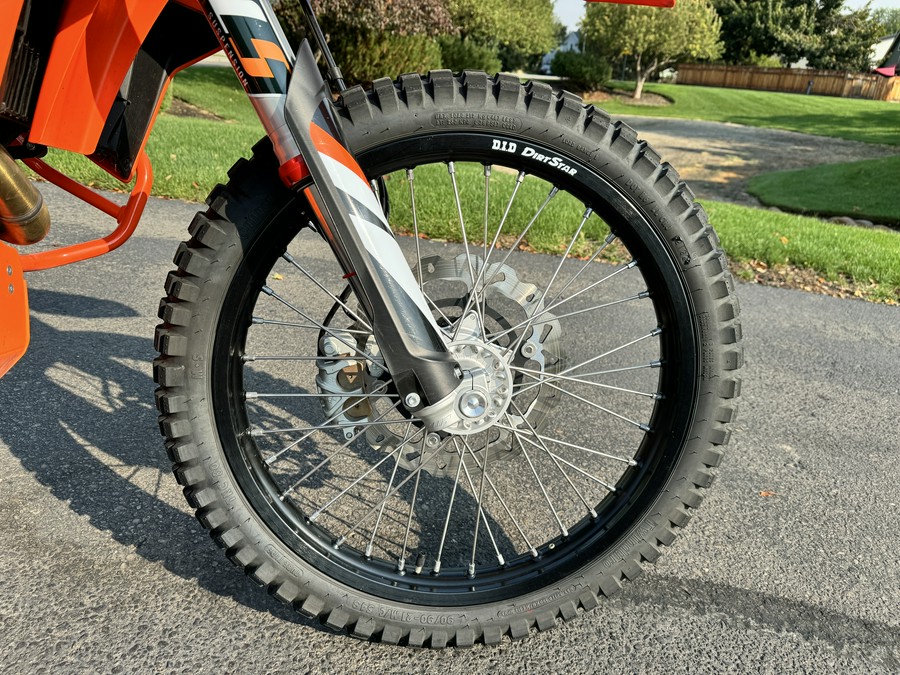 2022 KTM 690 ENDURO R