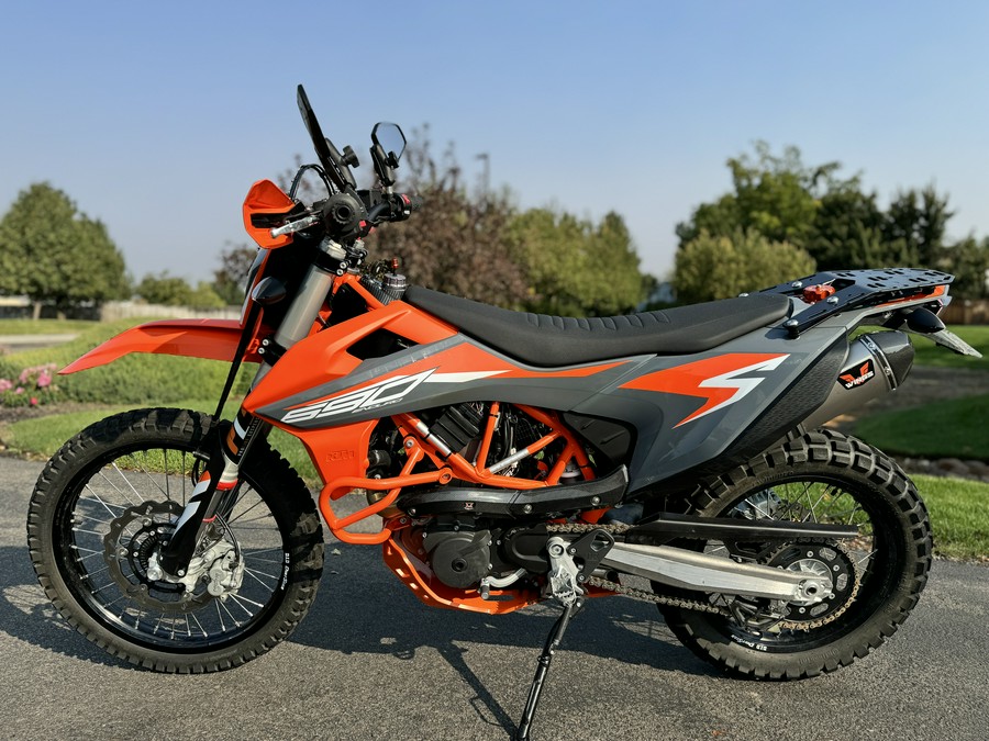 2022 KTM 690 ENDURO R