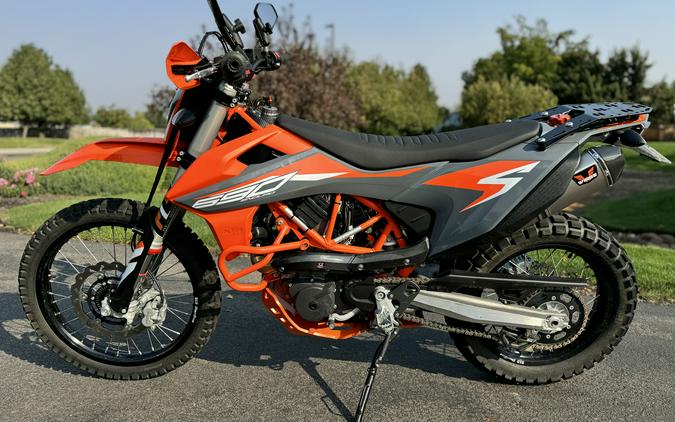 2022 KTM 690 ENDURO R