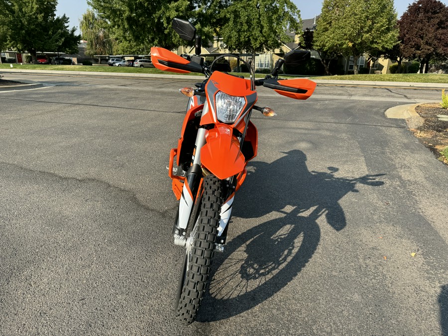 2022 KTM 690 ENDURO R