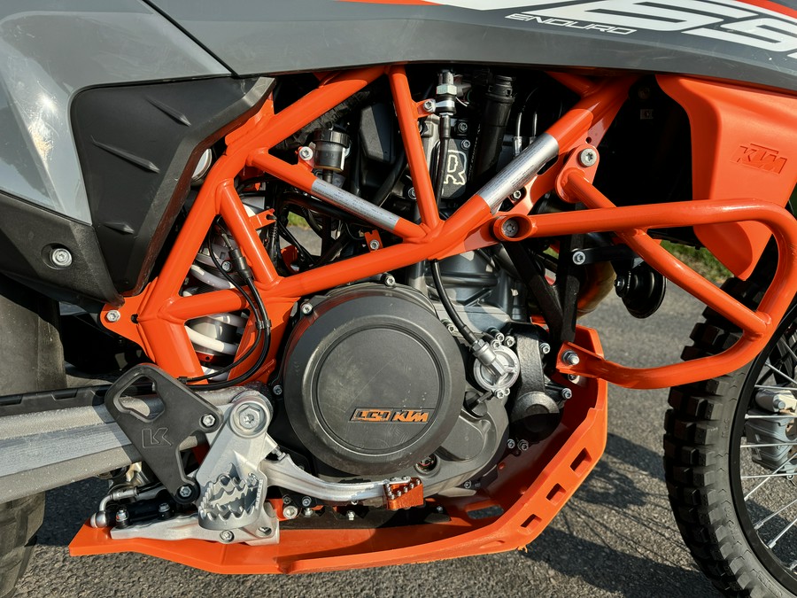 2022 KTM 690 ENDURO R