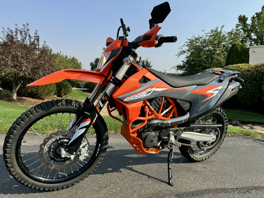 2022 KTM 690 ENDURO R