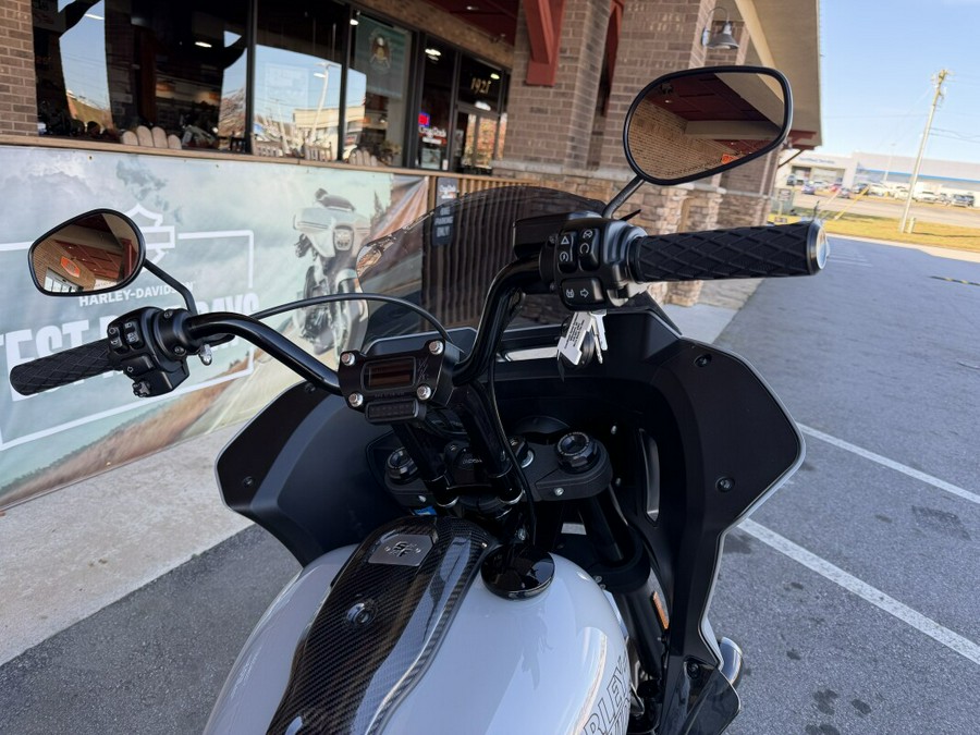 2024 Harley-Davidson® Low Rider® ST Billiard Gray