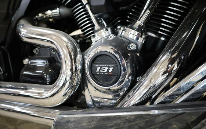 FLHXSE 2017 CVO™ Street Glide®