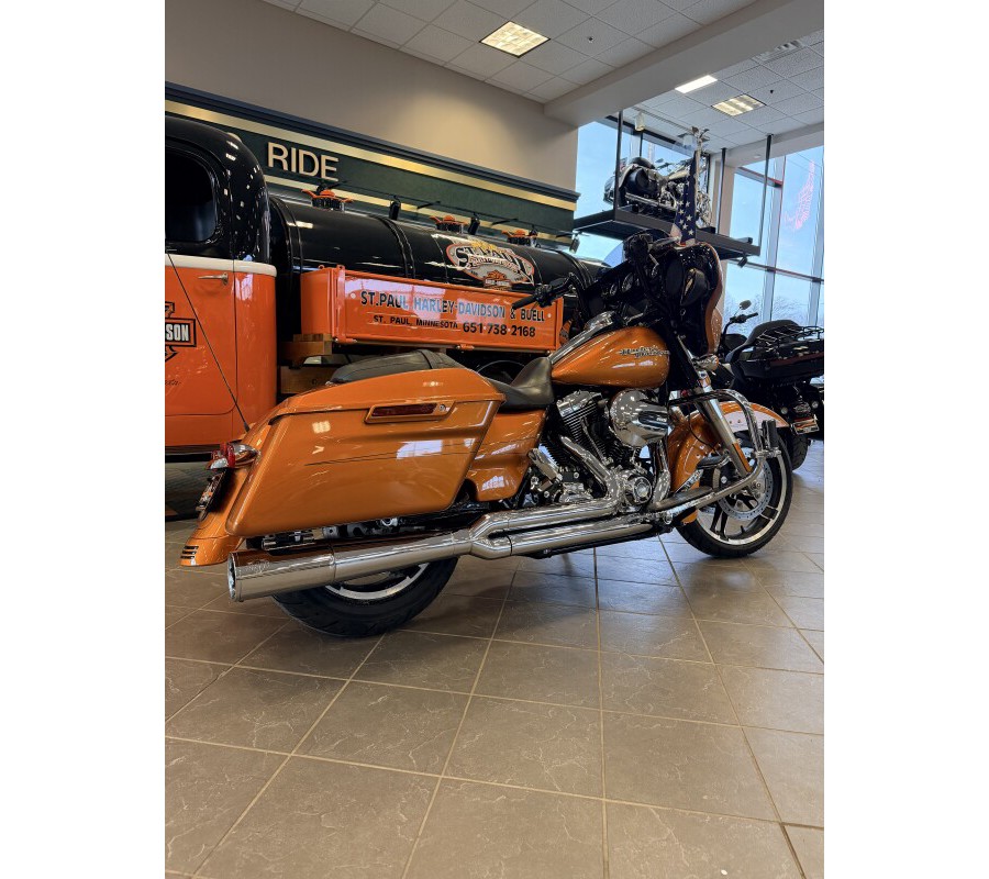 2015 Harley-Davidson Street Glide Special FLHXS