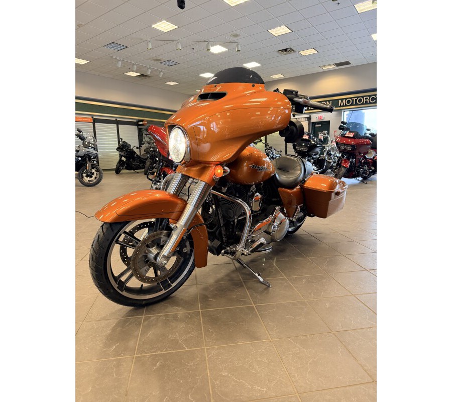 2015 Harley-Davidson Street Glide Special FLHXS