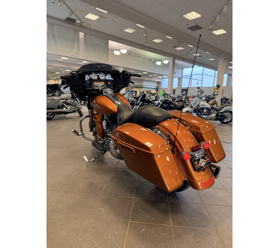 2015 Harley-Davidson Street Glide Special FLHXS