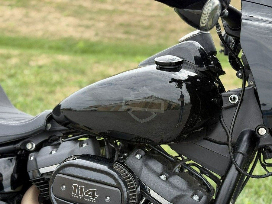 2018 Harley-Davidson® FXFBS - Softail® Fat Bob® 114