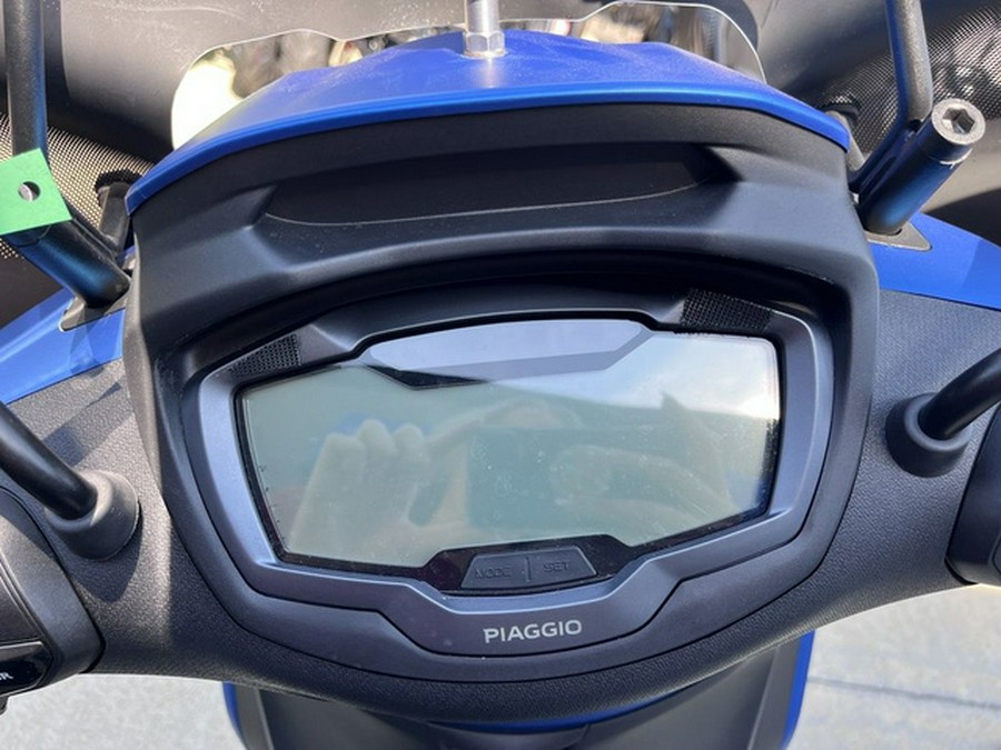 2025 Piaggio BV 400 S