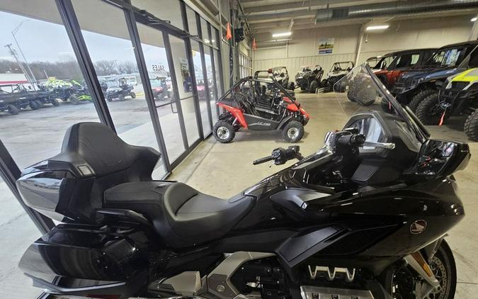 2019 Honda® Gold Wing Tour Darkness Black Metallic