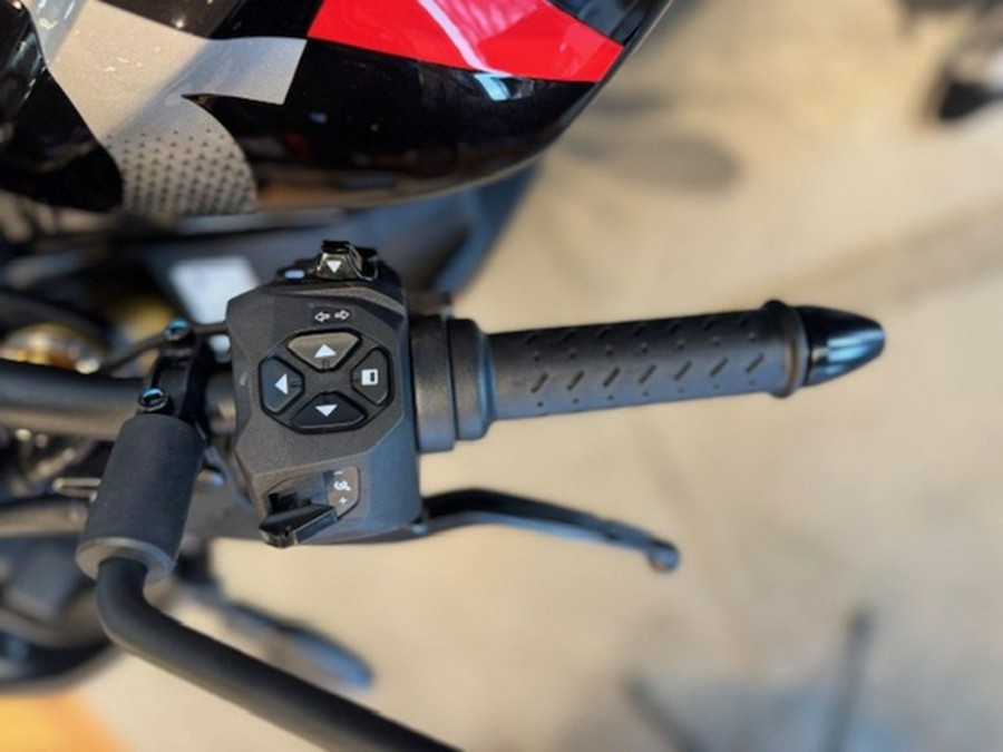 2026 Aprilia Tuono V4 Factory 1100