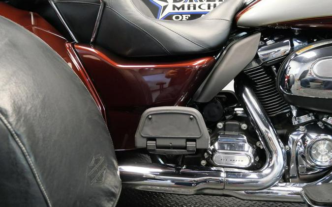 2018 Harley-Davidson® FLHTCUTG - Tri Glide® Ultra