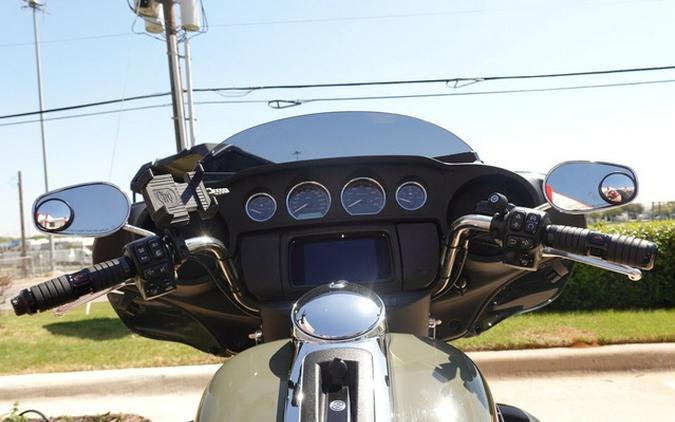 2021 Harley-Davidson Trike FLHTCUTG - Tri Glide Ultra