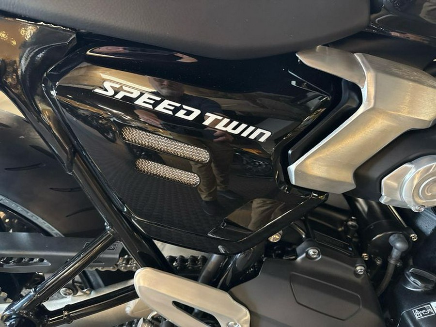 2025 Triumph Speed Twin 1200