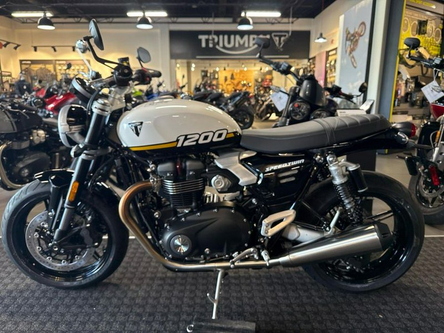 2025 Triumph Speed Twin 1200