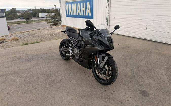 2025 Suzuki GSX 8R