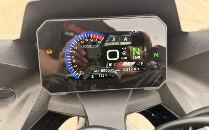 2025 Suzuki GSX 8R