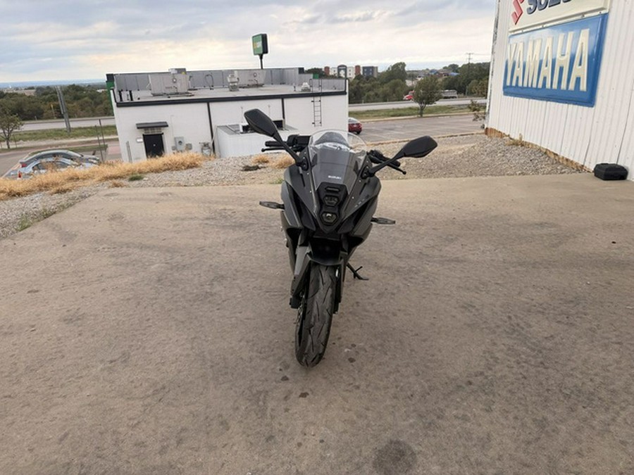 2025 Suzuki GSX 8R