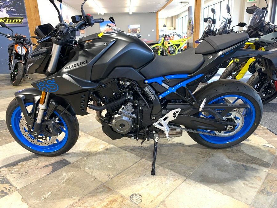 2024 Suzuki GSX 8S