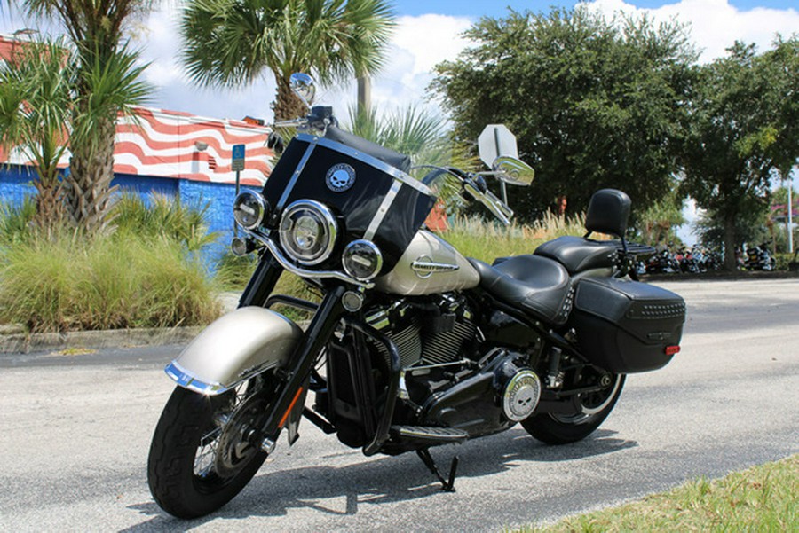 2018 Harley-Davidson FLHCS - Softail Heritage Classic 114