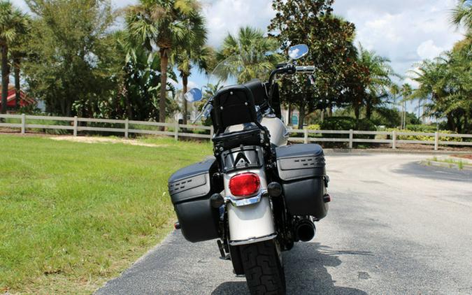 2018 Harley-Davidson FLHCS - Softail Heritage Classic 114