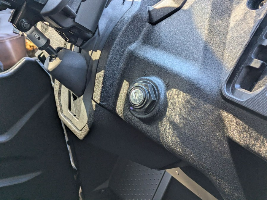 2025 Honda Pioneer 1000-5