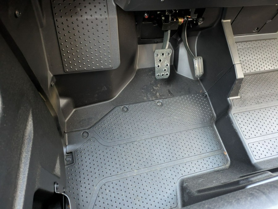 2025 Honda Pioneer 1000-5