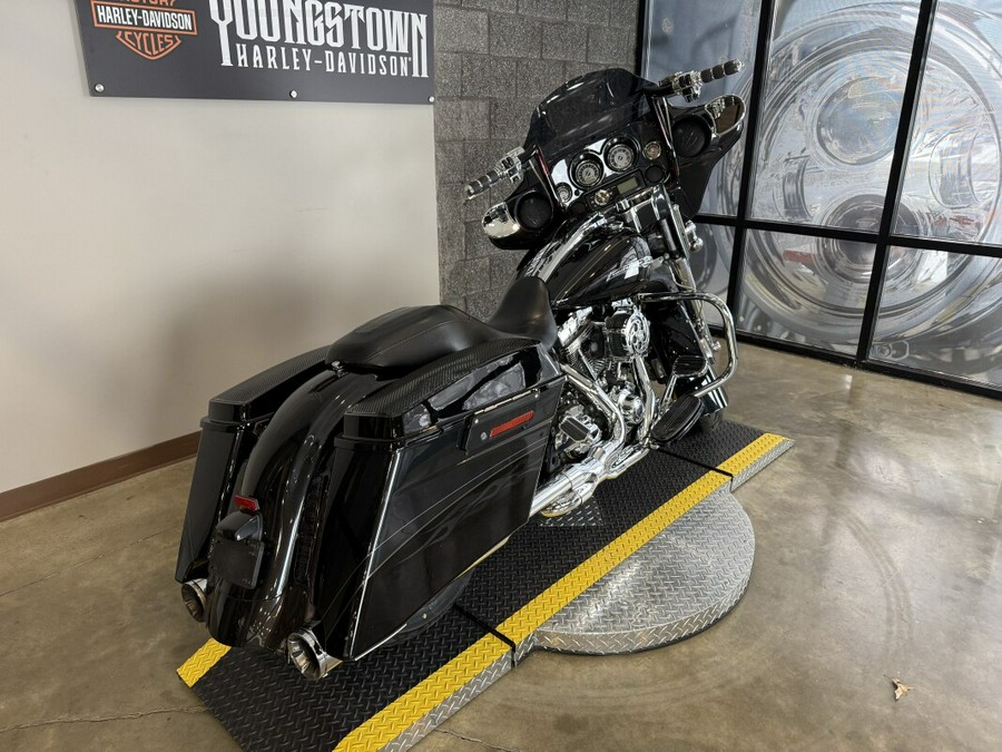 2012 Harley-Davidson® CVO™ Street Glide® FLHXSE