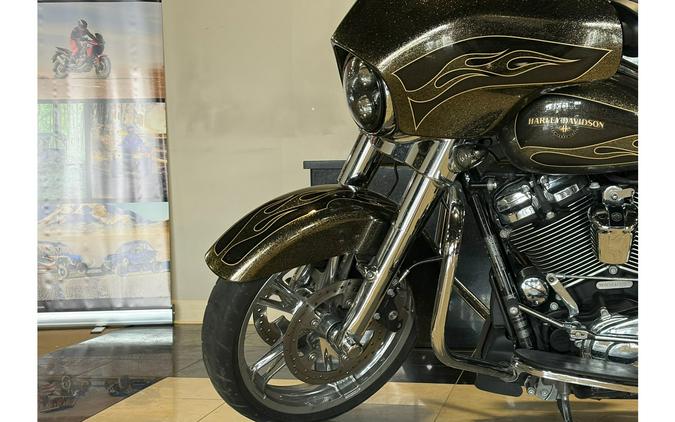 2017 Harley-Davidson® STREET GLIDE SPECIAL