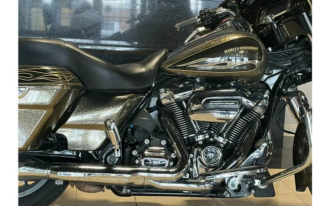 2017 Harley-Davidson® STREET GLIDE SPECIAL