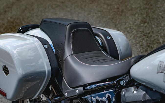 FXLRST 2024 Low Rider™ ST