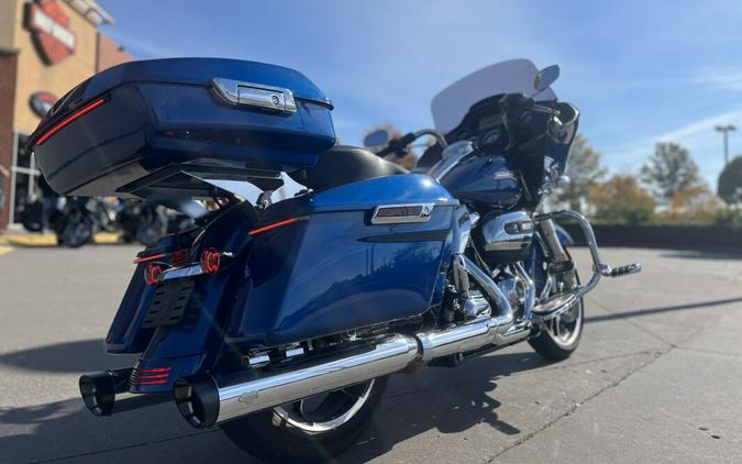 2022 Harley-Davidson® Road Glide® FLTRX Reef Blue 634020