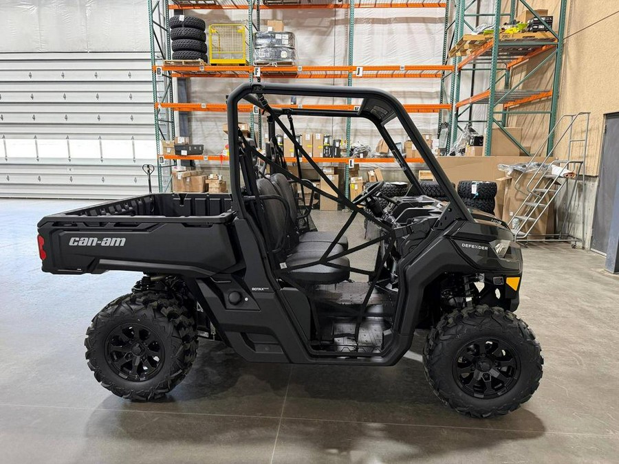 2026 Can-Am Defender DPS HD9