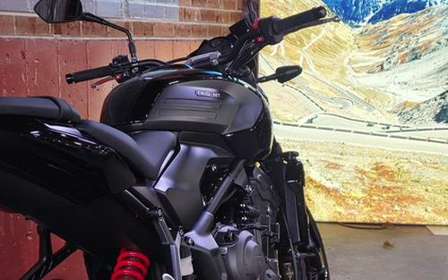 2027 Triumph Trident 800 Jet Black